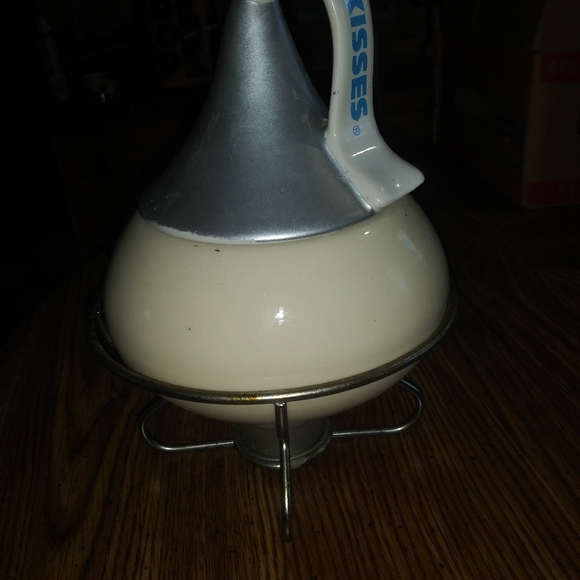 Hershey's Kisses Desert Fondue - Picture 5 of 5